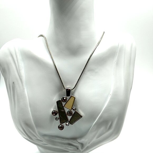 Lia Sophia Pendant Necklace Abstract Mother of Pearl Crystal Silver Tone Signed - Picture 3 of 14